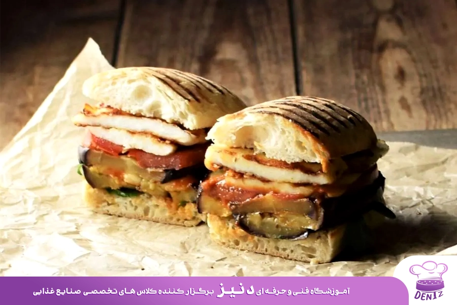 ساندویچ مرغ و بادمجان