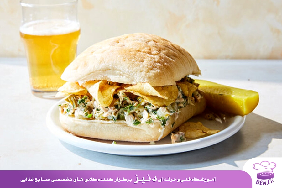 ساندویچ تن ماهی