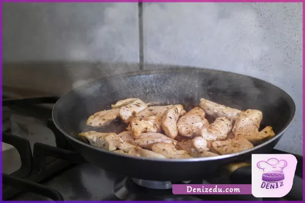 تفت دادن مرغ، طرز تهیه پاستا آلفردو