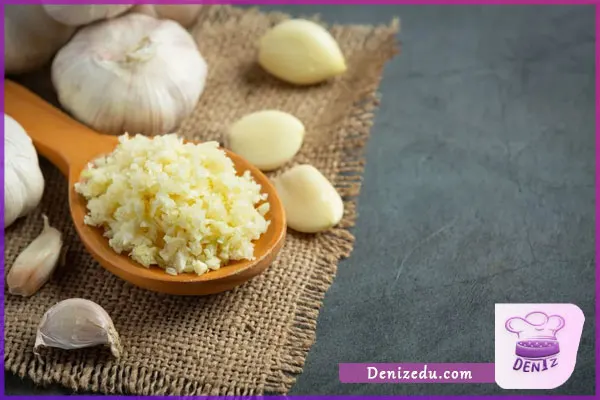 سیر، طرز تهیه پاستا آلفردو