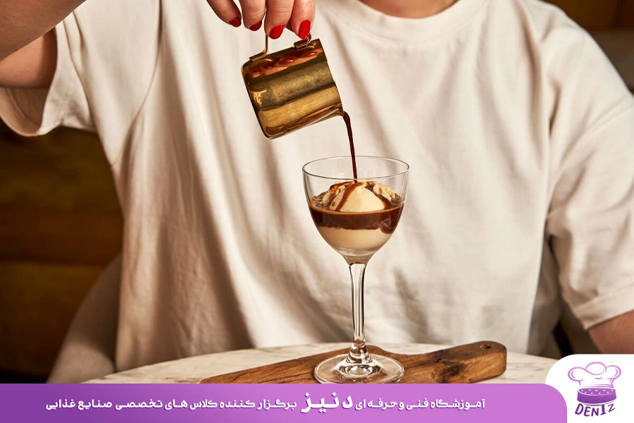 آفوگاتو چیست