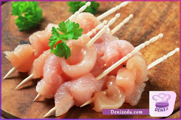 کباب چوبی مرغ سوخاری، غذاهای انگشتی