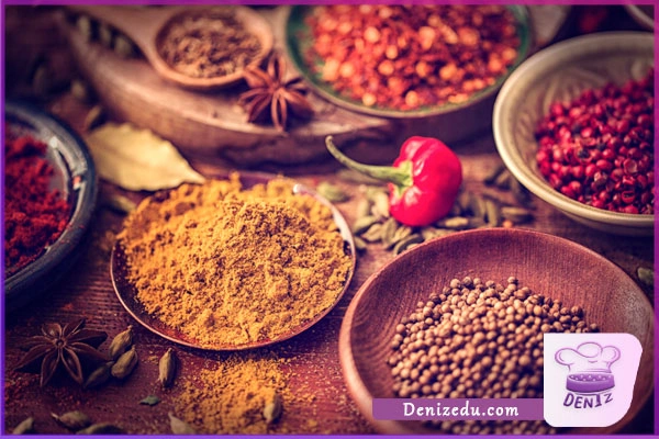ادویه ها و طعم دهنده ها برای درست کردن سوسیس خانگی