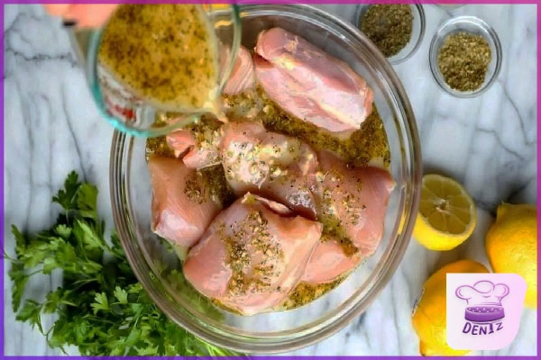 مزه دار كردن مرغ برای جوجه کباب