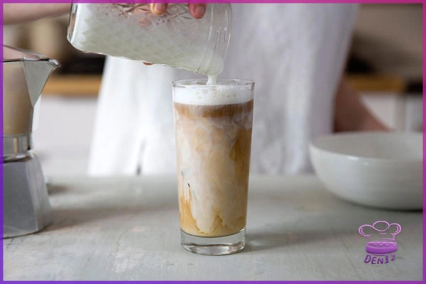 طرز تهیه آیس لاته با اسپرسو در منزل