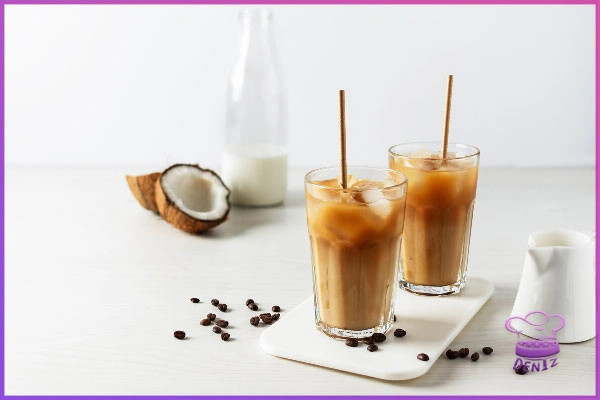 طرز تهیه آیس لاته با نارگیل