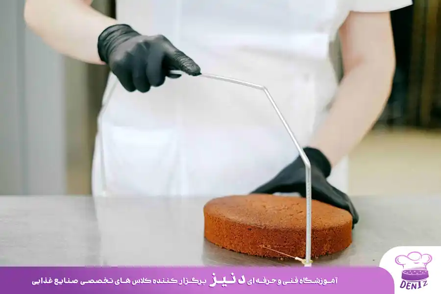 چاقو و اره برش کیک