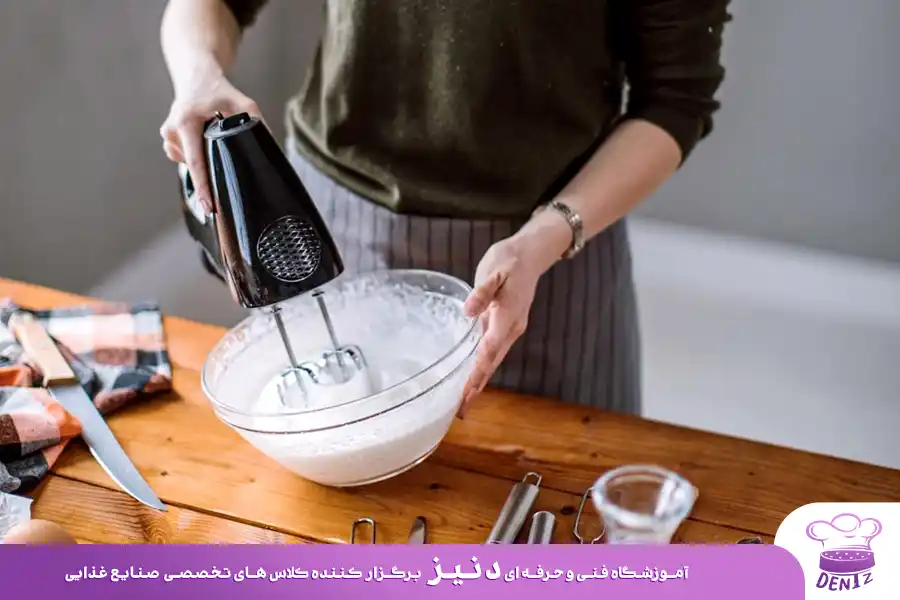همزن برقی و همزن دستی